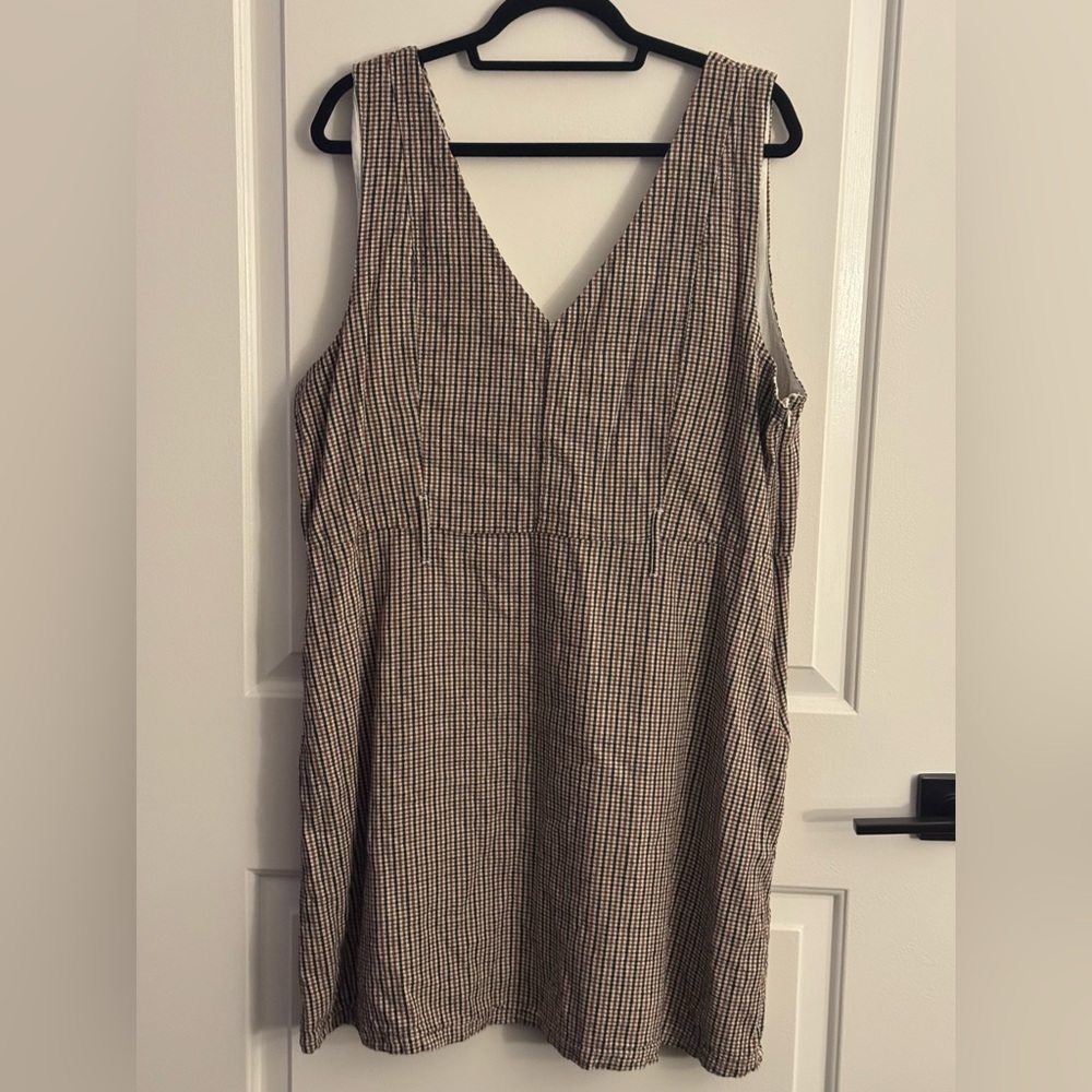American Eagle Outfitters Checkered Jumper - Black and Brown